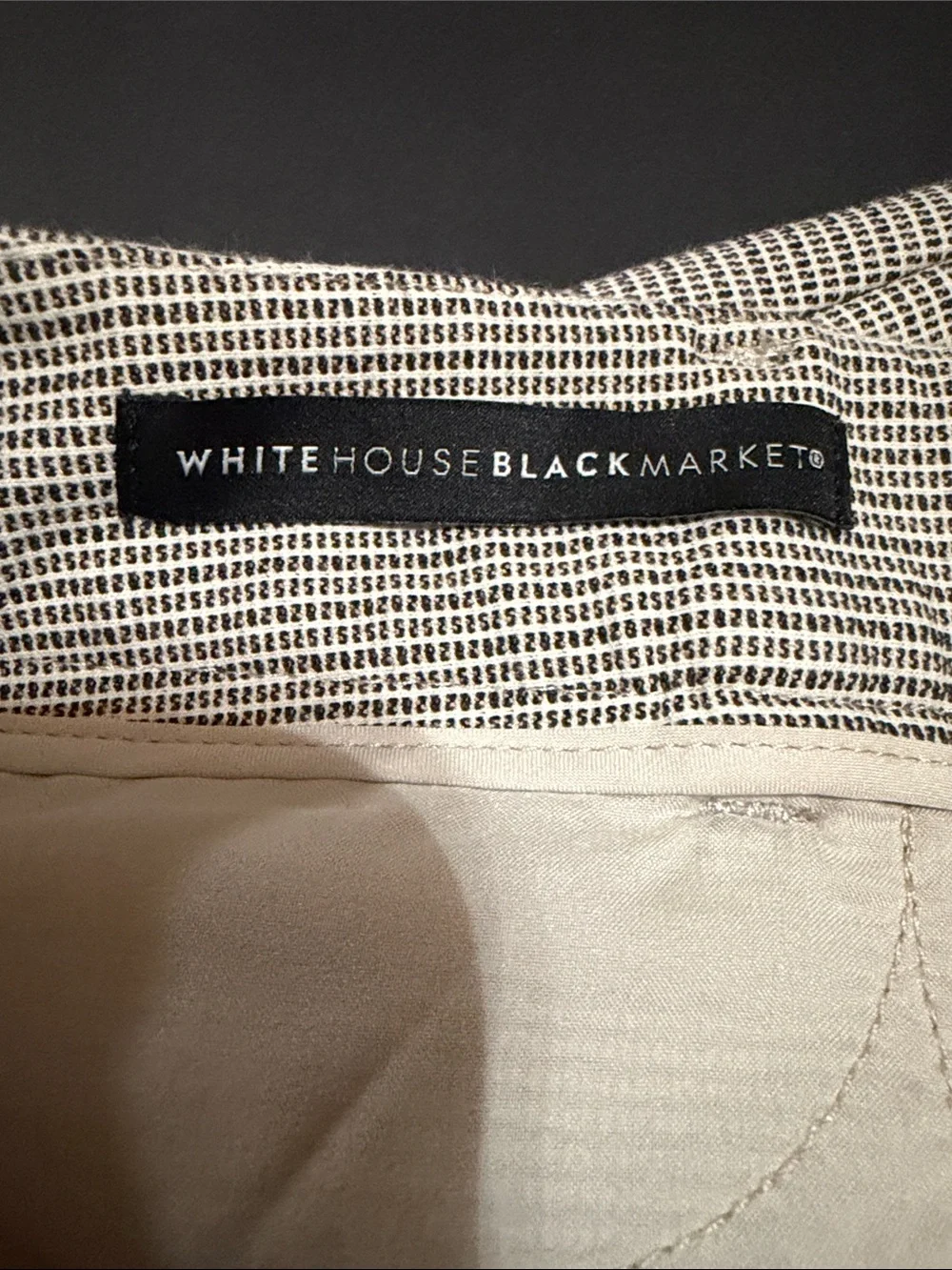 White House Black Market Slim Ankle Pants in Light beige/tan textured print